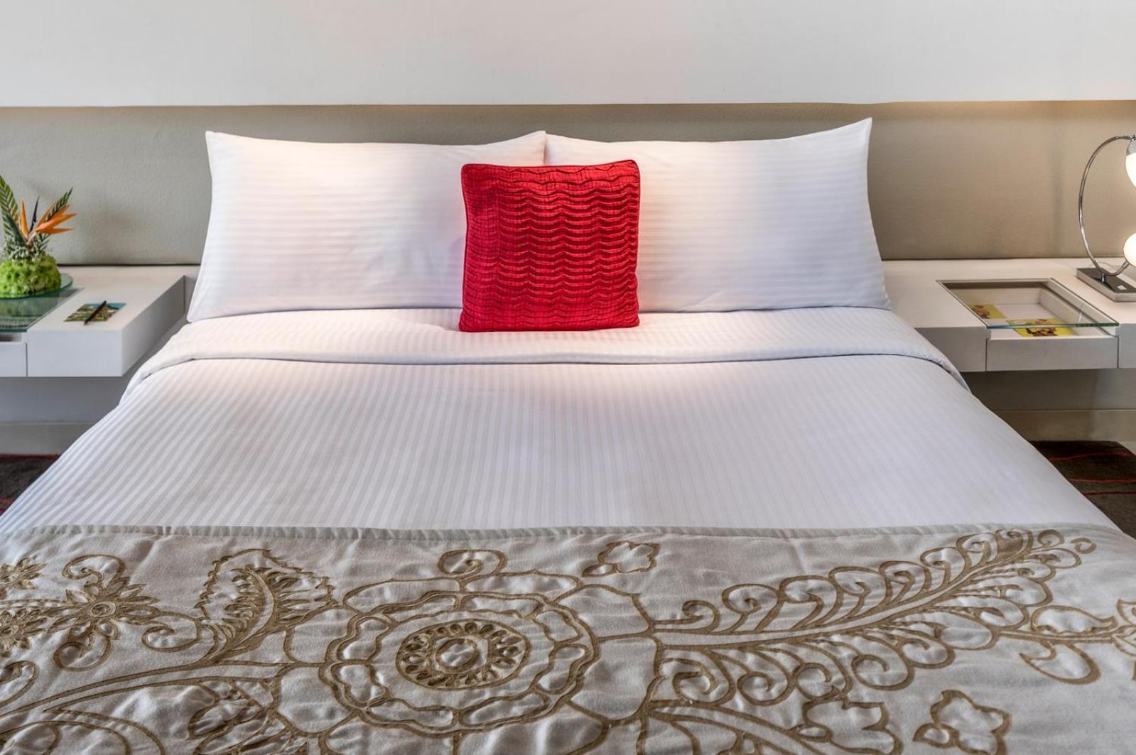 The Bellwood Suites Near Igi Airport 뉴델리 외부 사진